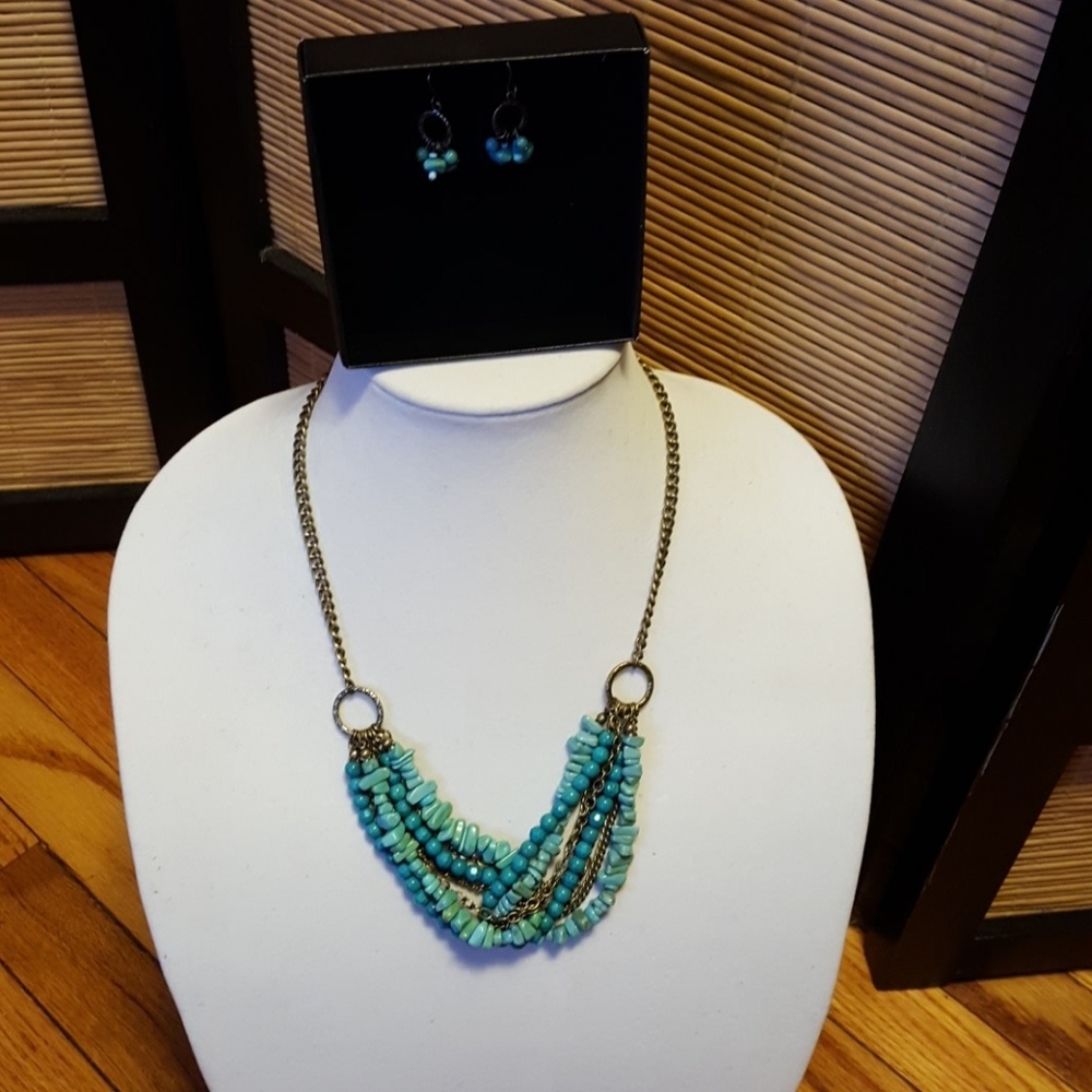 Turquoise Necklace & Earrings